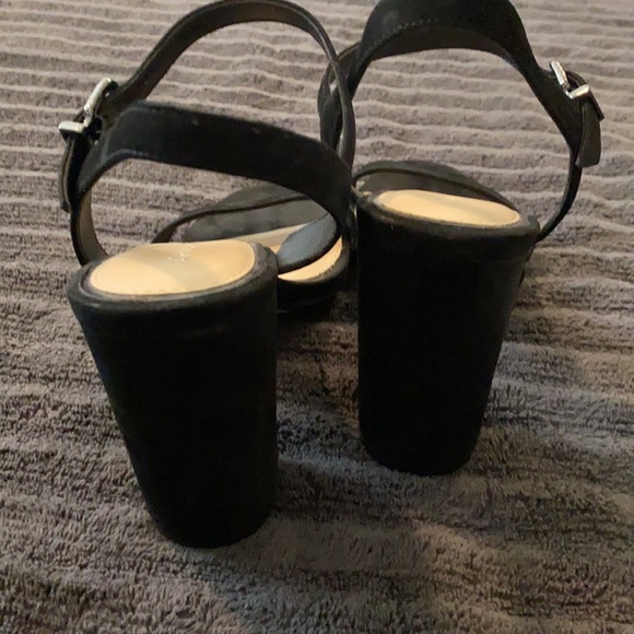 Strappy chunky black heels - Picture 2 of 6